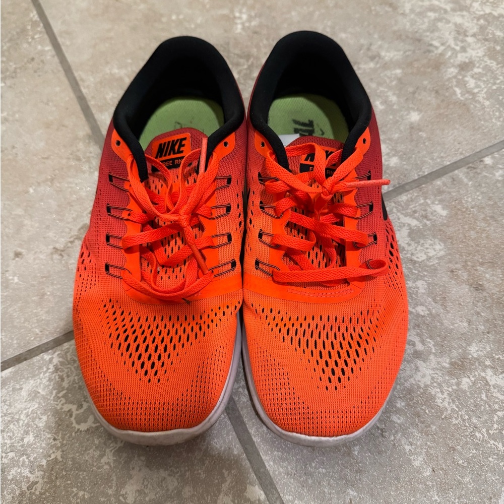 Nike Free RN Sneakers